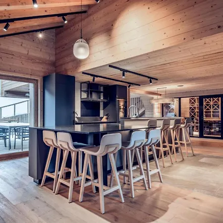 Titan Exclusive Luxury Chalet In Dağ evi Engelberg